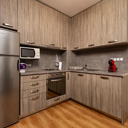Apartmán Glorious - 2-bedroom Near Youth Hill By Flat Mаnager *